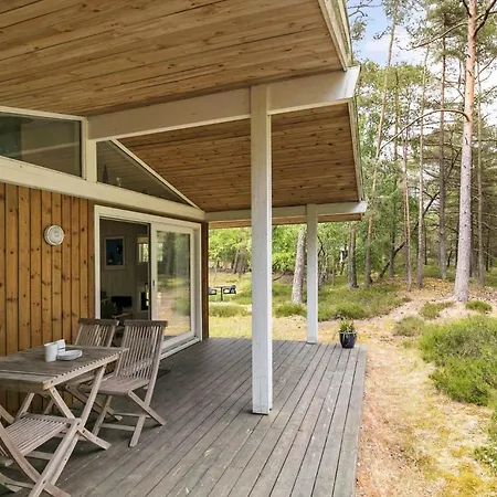 2518 - Skovsangervej 21